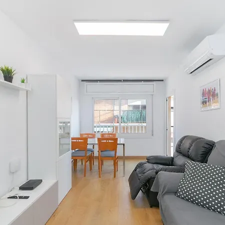 Cadillac Check-in Flexible-bien Comunicado-cerca Barcelona * Cornellà de Llobregat